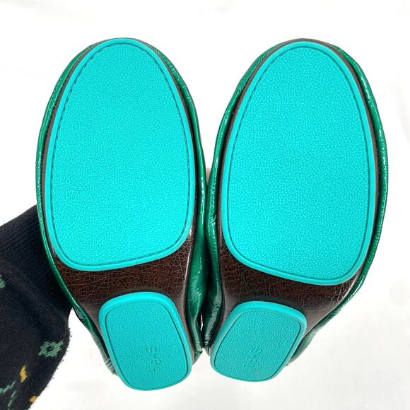 Tieks Emerald Green Patent Leather Ballet Flats Classic Holiday Shoes Size 9 - Picture 8 of 9